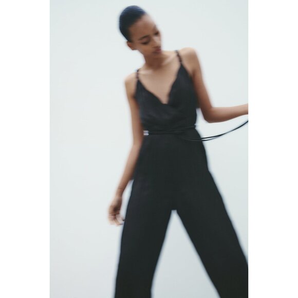 Zara Black Silky V-Neck Jumpsuit With Belt - Picture 3 of 10